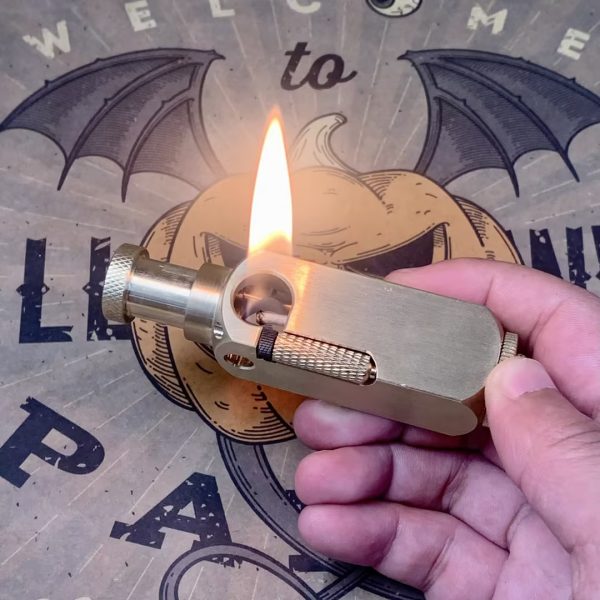 Flamidor Vintage Brass Engraved Torch Light - Image 2